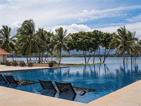 Dusit Thani Lubi Plantation Resort in Mabini .